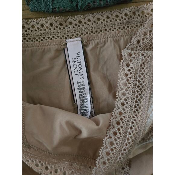 Victoria's Secret Body By Victoria Soft Satin Hip Hugger Panty sz XS New - Picture 4 of 5